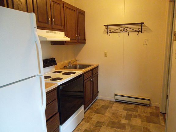 galley kitchen