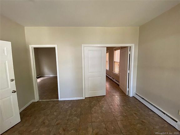 5th image of 75 Truman St Fl 1