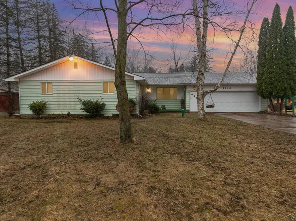 2318 E Curtis Rd, Birch Run, MI 48415