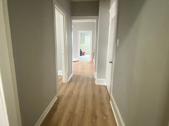 3rd image of 432 E Main St Unit 438