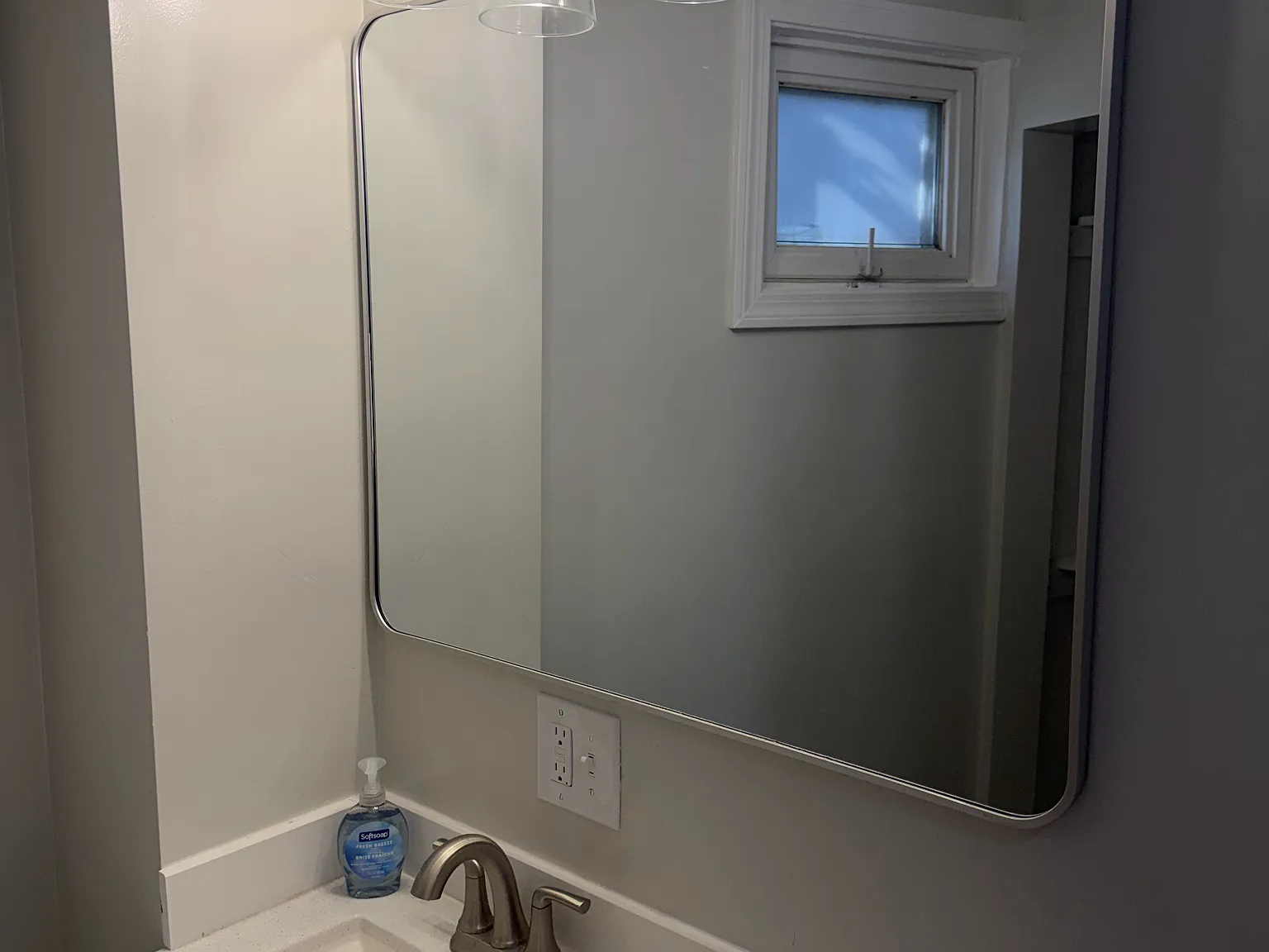 2 bed, 850 sqft, $1,700 — Photo 4