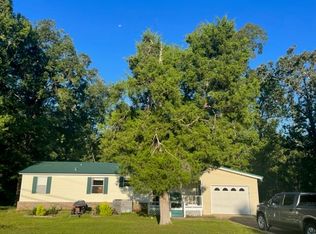 1415 Calhoun Dr, Abbeville, AL 36310