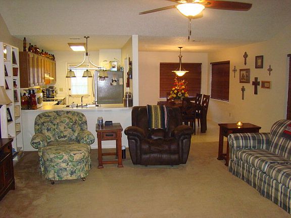 2nd image of 406 Forest Creek Dr