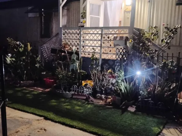 1304 E Avenue I #8, Lancaster, CA 93535