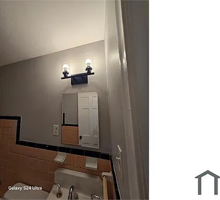 7724 Monroe Dr — Photo 12