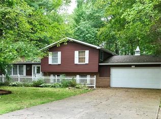 153 Dennis Dr, Cortland, OH
