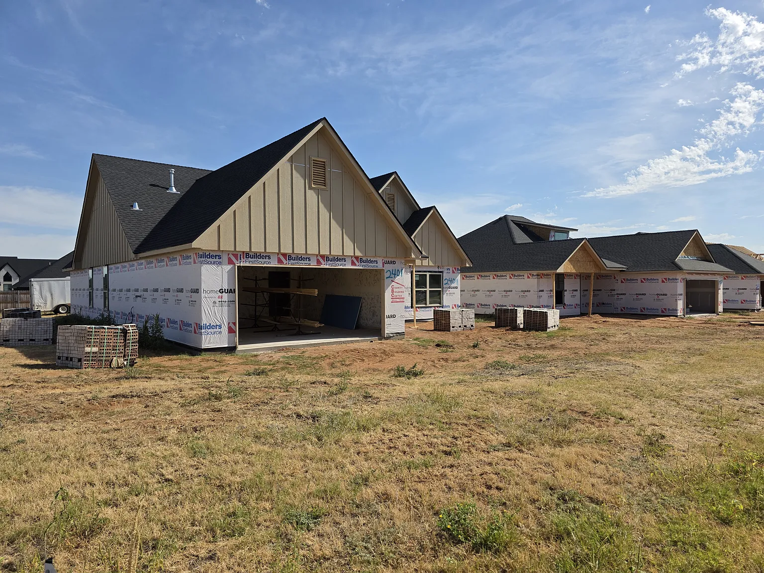 4 bed, 2000 sqft, $2,750 — Photo 2