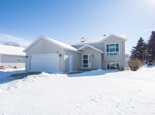 2606 33rd Ave S, Fargo, ND