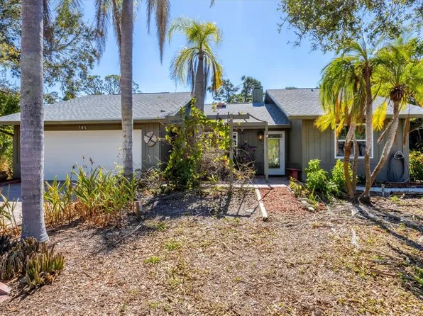 745 Sesame St, Englewood, FL 34223