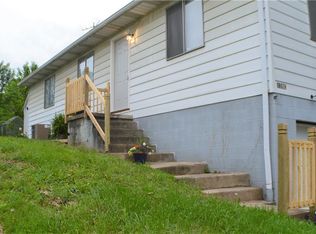 1280 Valley Ave, Barberton, OH 44203