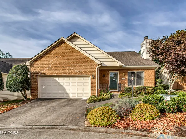 10051 McCormick Pl, Knoxville, TN 37923