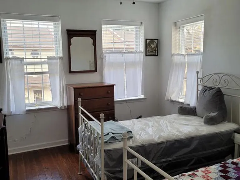 1037 Shackamaxon St — Photo 7