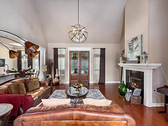 3rd image of 4260 Brownstone Dr