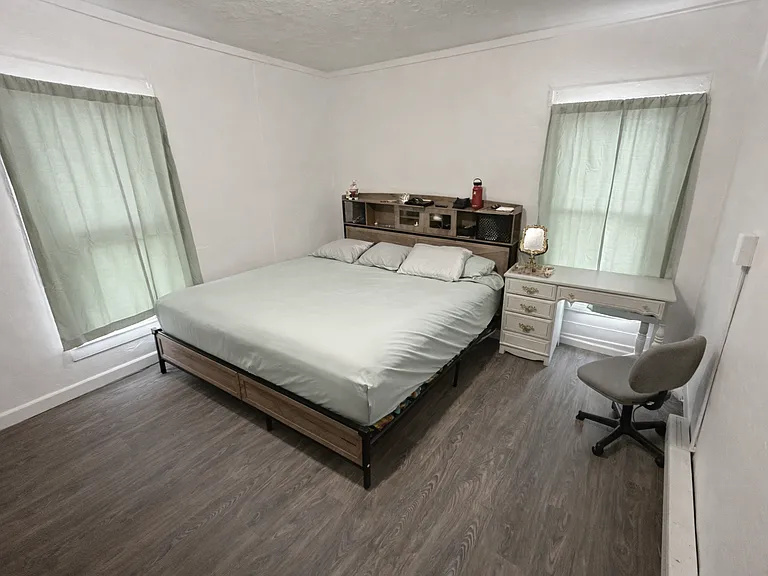 2519 Genesee St #2B — Photo 7