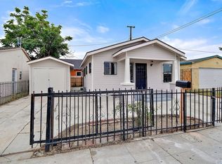810 N Aranbe Ave, Compton, CA 90220