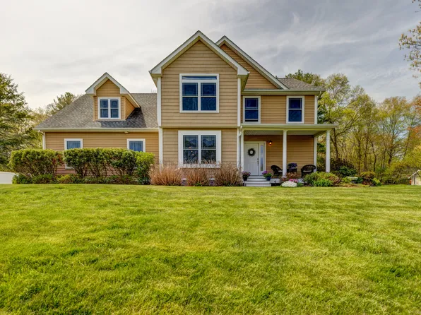 72 Mostowy Road, East Lyme, CT 06333