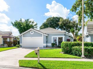 8104 Covington Ct, Lake Worth, FL 33467