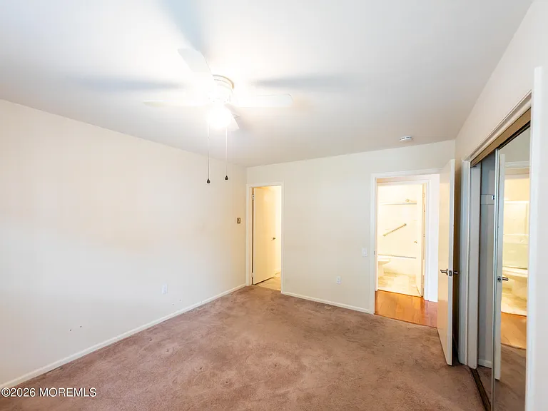 227A Manchester Ln — Photo 14