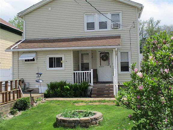 4th image of 225 Jamestown St