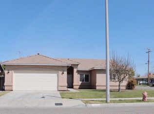 1602 W Juliet Ct, Tulare, CA 93274