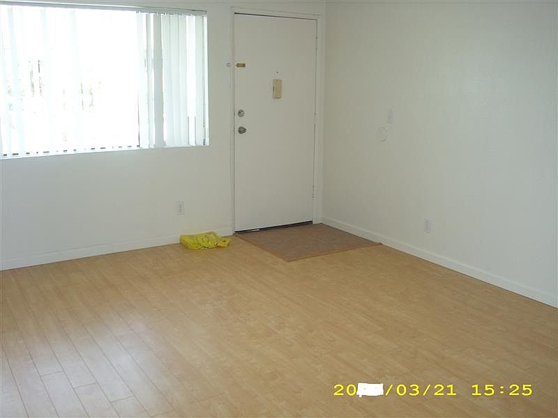 2nd image of 20754 Hartland St APT 5