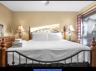 27717 Peninsula Dr #202, Lake Arrowhead, CA 92352