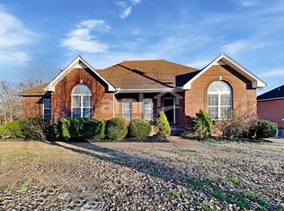 1029 Burnham Cir, Hendersonville, TN 37075