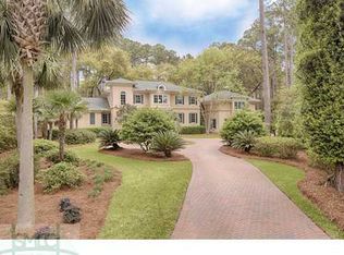 2 Palm Glade Ct, Savannah, GA 31411