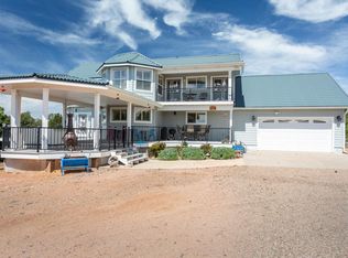 2974 Ranch House Rd, Overgaard, AZ 85933