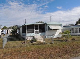 6314 Connecticut St, Zephyrhills, FL 33542