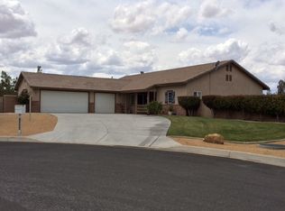 12902 Casco Rd, Apple Valley, CA 92308