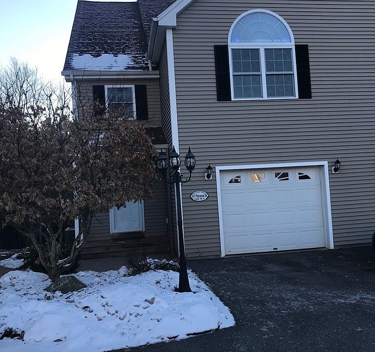 1st image of 147 Pinewood Dr #10A