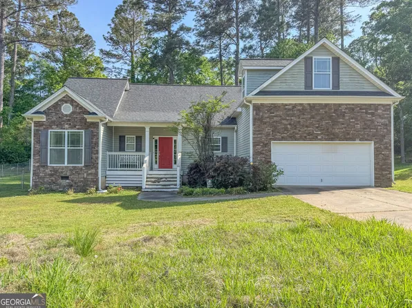 243 Pebbleridge Rd NW, Milledgeville, GA 31061