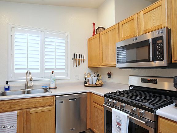 5th image of 2619 W Cezanne Cir