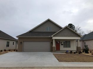 2055 Sterling Dr, Conway, AR 72034