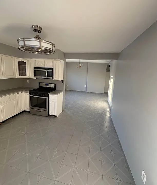 103 Hancox Ave #1