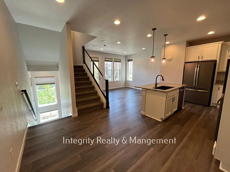 2634 Mayotte Way — Photo 6