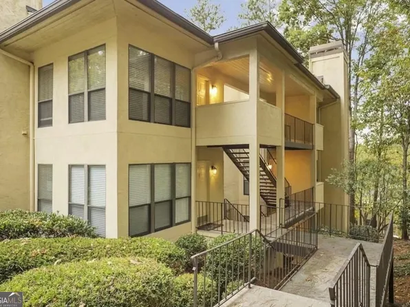 807 Lismore SE, Smyrna, GA 30080