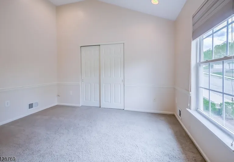60 Brock Ln — Photo 24