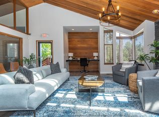 Mariposa, Federal Way, WA 98003