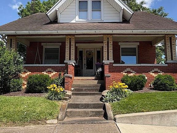 3rd image of 1310 Main St