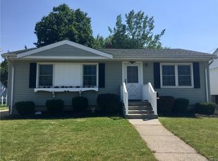 321 Ellen Dr, Cheektowaga, NY 14225