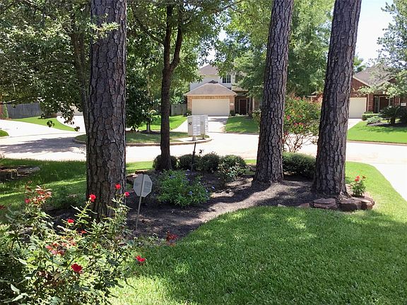 5th image of 14 Heron Hollow Ct