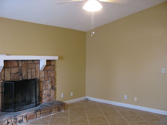 2nd image of 6516 Starcrest Dr