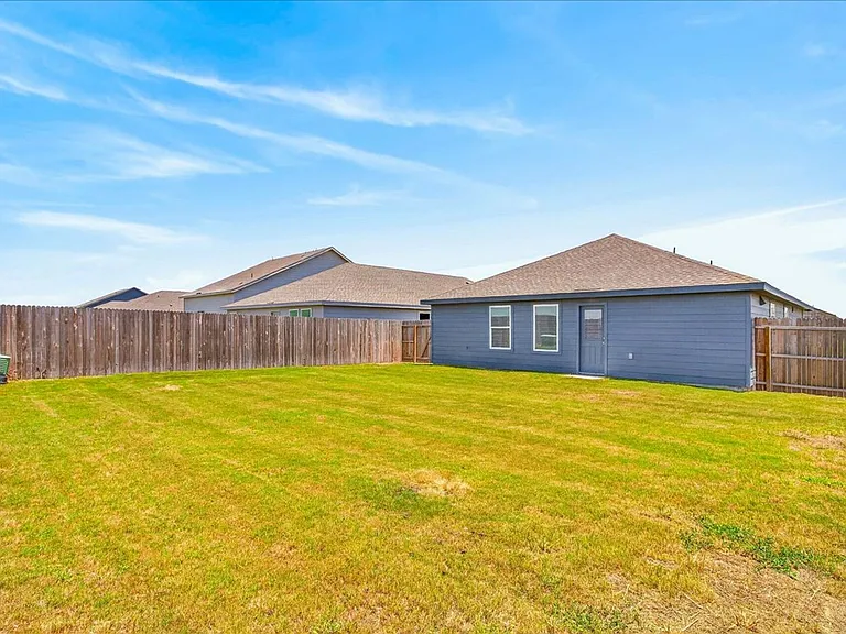 7909 Hathor Dr — Photo 22