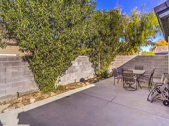 5th image of 10234 Juniper Creek Ln
