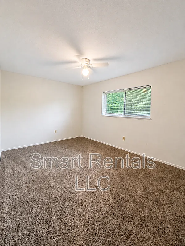 2 bed, 1.0 bath, 970 sqft, $845 — Photo 3