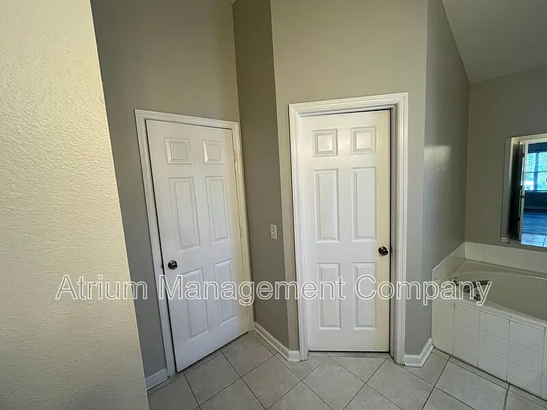 1891 Valley Wood Way — Photo 6