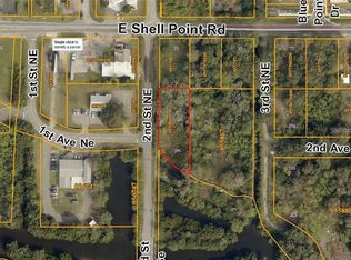 205 2nd St NE, Ruskin, FL 33570