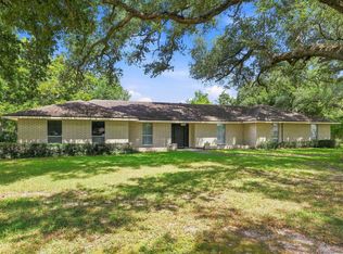 303 E 2nd St, Iowa, LA 70647